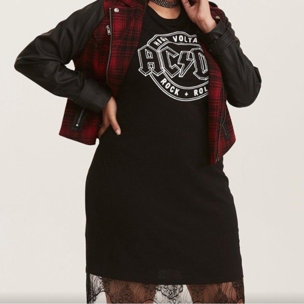 Torrid Black and Red Sheath Midi Dress Long Sleeve Crew Neck